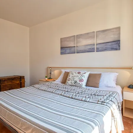 Fronte Del Porto Apartman