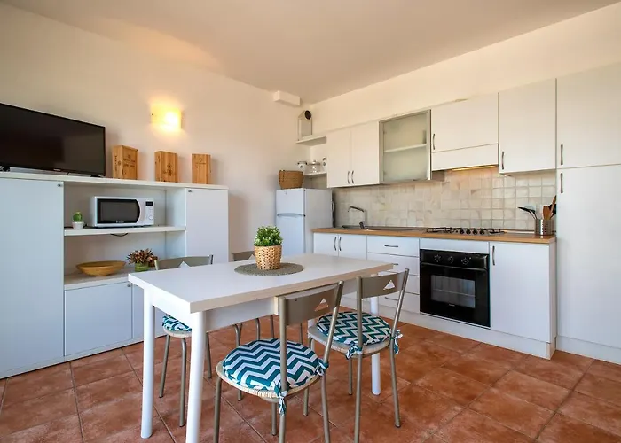 Апартаменты Fronte Del Porto Альгеро