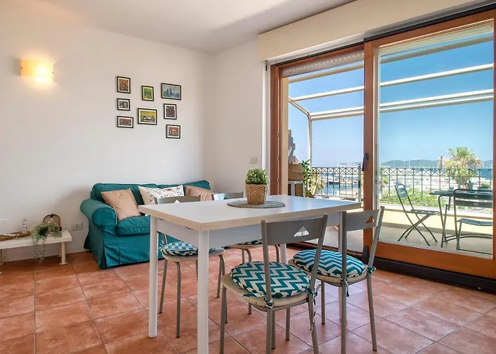 Fronte Del Porto אלגהרו